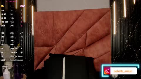 Snapshot of isabella_arias1 chatting on February 15, 12:48 am Isabella Arias online show from February 15, 12:48 am