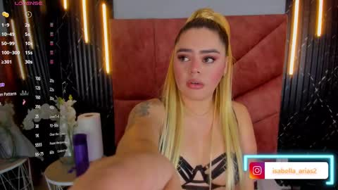 Snapshot of isabella_arias1 chatting on March 6, 3:02 am Isabella Arias online show from March 6, 3:02 am
