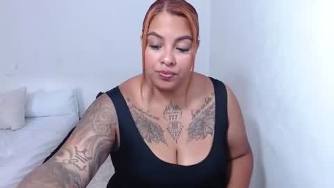  estefania online show from August 3, 1:50 pm