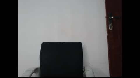 isabella online show from March 12, 2:36 am