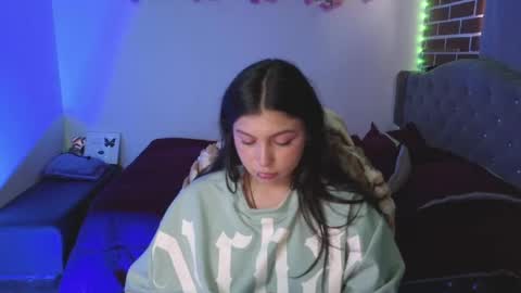 isabella_monntolvo online show from May 21, 8:18 pm