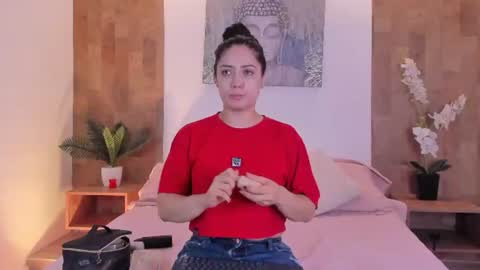 isabella_winkler online show from July 11, 12:05 pm