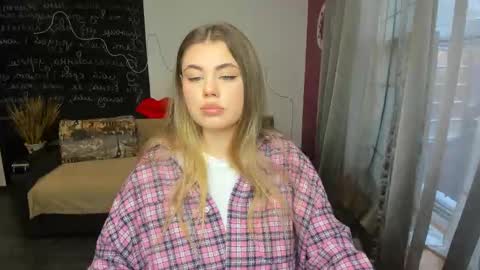 isabellabler online show from January 12, 12:43 pm