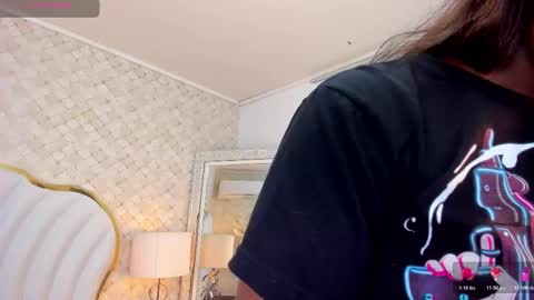    v online show from November 14, 10:32 pm