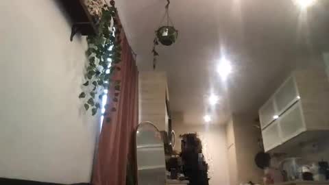 isabellaelizabeth online show from January 31, 8:51 pm