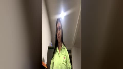 Instagram soybella01  online show from July 3, 12:27 am