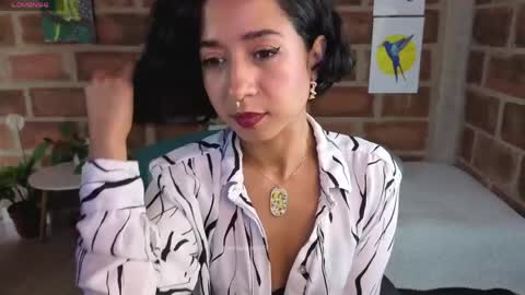 Isabela Paz online show from June 1, 3:03 pm
