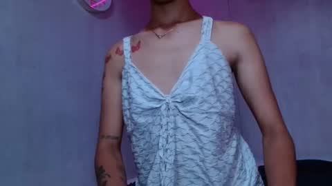 isabellatx online show from May 3, 3:21 am