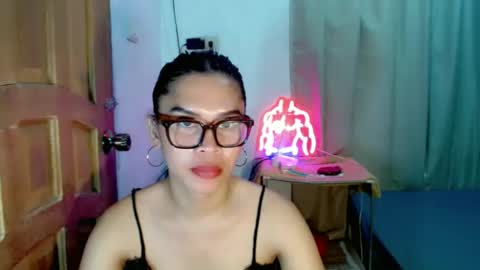 Ysa online show from June 25, 5:12 am