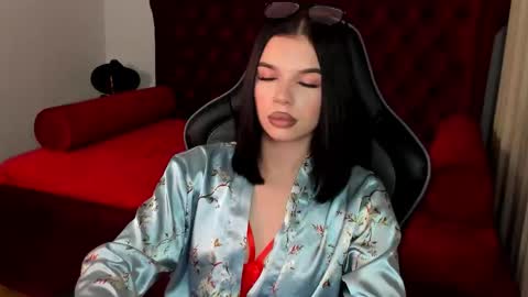 Snapshot of isabellevale chatting on October 8, 7:07 pm isabellevale online show from October 8, 7:07 pm