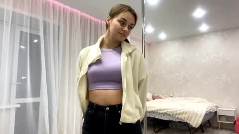 Issa online show from March 6, 8:15 pm