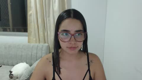 Emma online show from May 19, 1:56 am