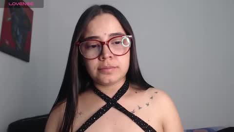 Emma online show from December 31, 3:34 am