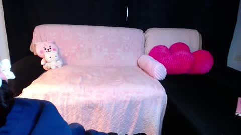 isis_valen online show from December 2, 12:40 pm