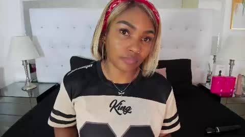 Vanessa online show from July 8, 11:45 am