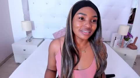 Vanessa online show from November 12, 11:30 am