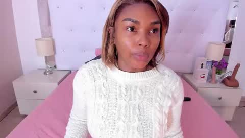 Vanessa online show from February 3, 11:15 am