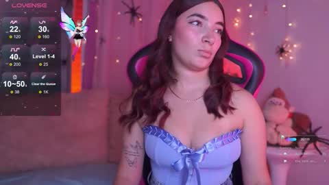 ISSA  online show from October 9, 10:47 pm