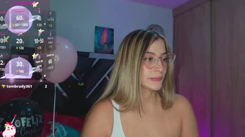 Snapshot of issabela_g1 chatting on October 26, 1:34 am issabela_g1 online show from October 26, 1:34 am