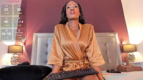 Isabelle online show from February 2, 11:53 am