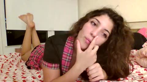ItalianKitty online show from May 15, 3:11 am