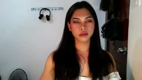 its_chloe20 online show from July 22, 4:19 pm