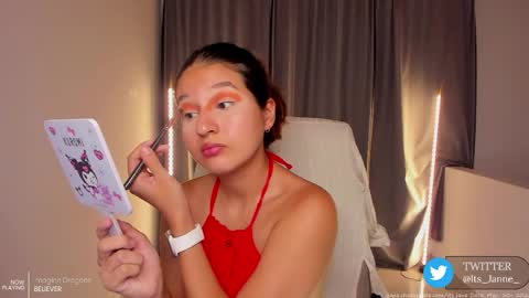 ITS JANE online show from March 30, 9:14 pm