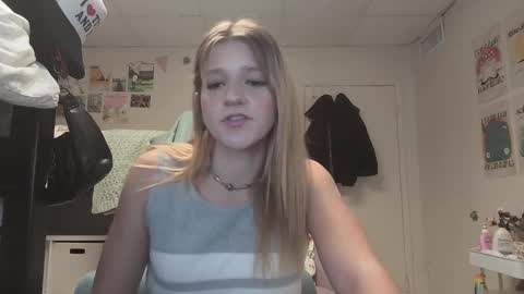 Alex Love online show from February 2, 4:26 am