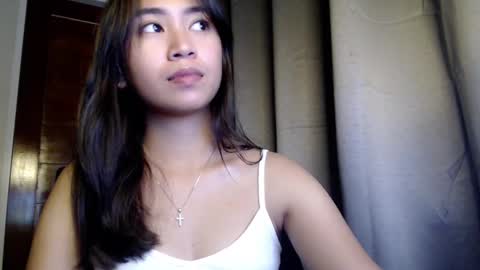Snapshot of itscandygurl chatting on March 11, 5:57 pm Candy online show from March 11, 5:57 pm