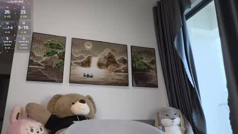 Queen Liya online show from March 1, 12:43 am