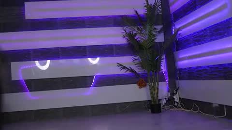 Your Ivy online show from March 18, 10:15 pm