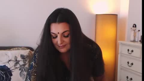 Melissa Khaan online show from July 28, 12:48 pm