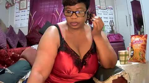 itumeleng74 online show from July 4, 6:31 am