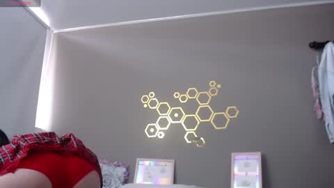 Adris online show from January 2, 7:40 pm