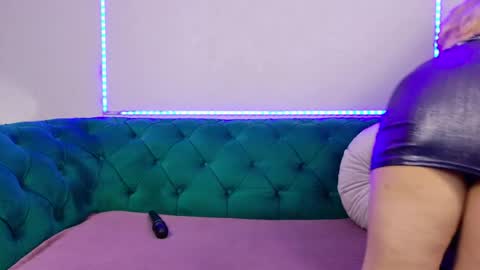 ivanacharm online show from June 5, 3:32 am
