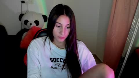 Snapshot of ivanna_essis chatting on September 18, 4:00 am ivanna_essis online show from September 18, 4:00 am