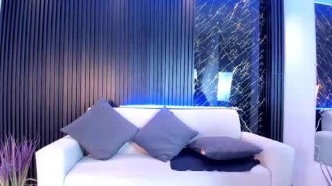 ivanna online show from November 25, 1:24 pm