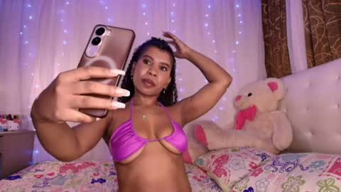  Ivon  Miss Jones  online show from May 12, 3:59 am