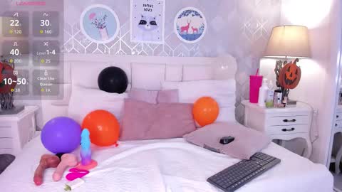 ivonny    online show from October 31, 12:31 pm