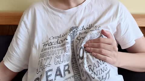 Snapshot of ivoryorchid chatting on January 30, 9:04 am Ivory online show from January 30, 9:04 am