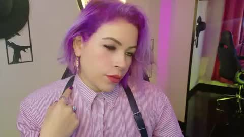 Diana Rojas  online show from July 7, 9:46 am