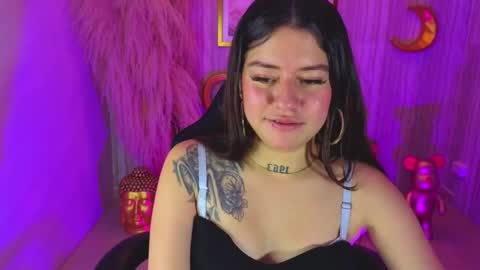 Snapshot of ivy_lodge_s chatting on September 16, 9:01 pm Ivy online show from September 16, 9:01 pm