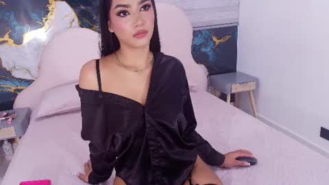 Tell me Ivy is a pleasure online show from June 27, 3:18 am