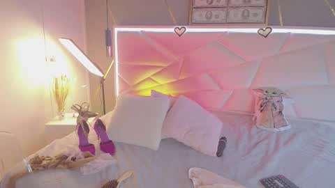 Snapshot of ivy_soul chatting on October 12, 12:07 pm IVY online show from October 12, 12:07 pm