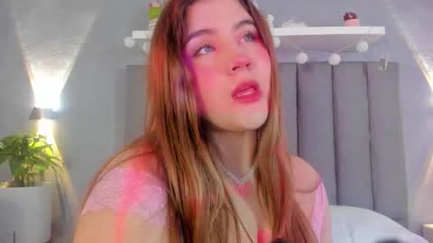 I V Y online show from February 9, 8:00 pm