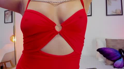 Ivy  online show from April 29, 2:31 pm