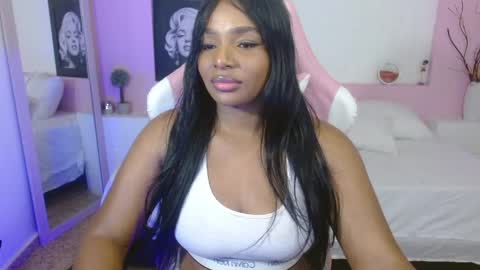 i v y  b l i s s online show from May 5, 12:46 am