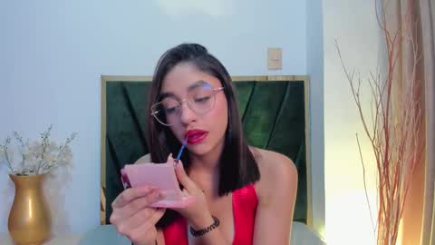 Snapshot of ivyjhonss chatting on October 20, 11:46 am IvyJhonss online show from October 20, 11:46 am