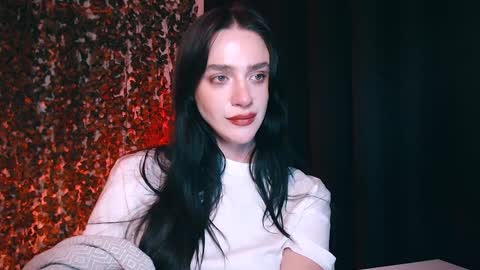 Miss Ivy online show from January 19, 11:32 pm