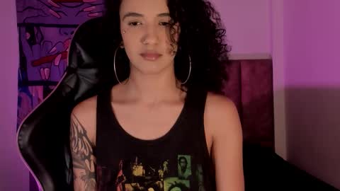 Snapshot of ivymanson_ chatting on October 8, 7:46 am Camila online show from October 8, 7:46 am